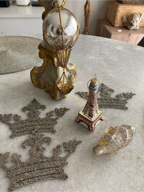 Anthropologie Glass Eiffel Tower Ornament in White, Gold and Pink